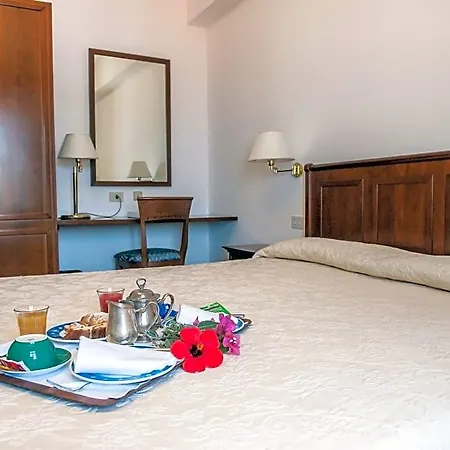 Meligunis Hotel