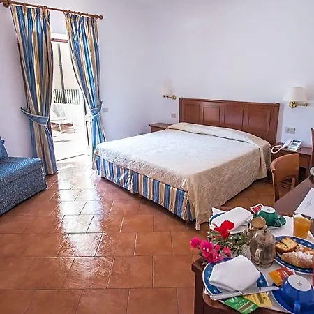 Hotel Meligunis