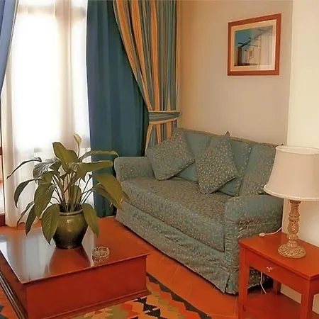 Meligunis Hotel