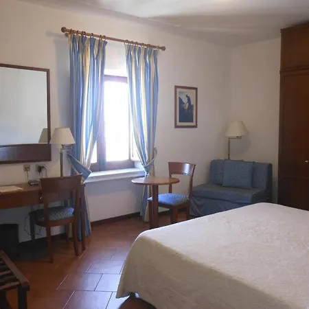 Meligunis Hotel