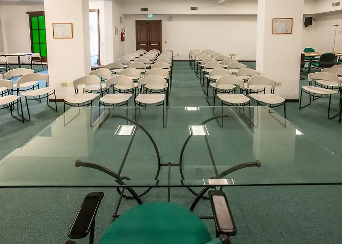 Meligunis Отель