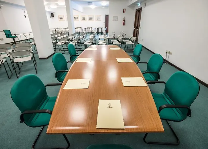 Отель Meligunis